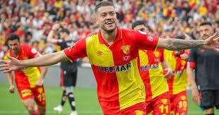 Tribuna.com - News update