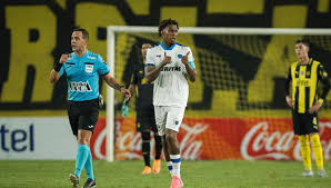 Abel Hernández: ¿Un Futuro en Peñarol y su Presente Goleador? - Imagen principal del artículo