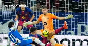 El Barça se quedó con el primer derbi del año: 2-0 al Espanyol