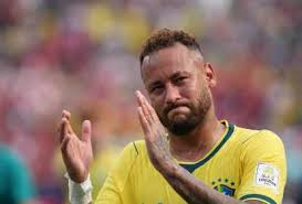 Idade de Neymar e outros em 2030: quando um jogador fica “velho demais” pra Copa?