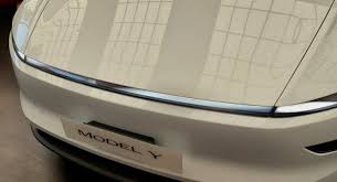 How Tesla Solved a Mystery, and Offered Great Lease Deals: Tesla Stock (NASDAQ:TSLA) Slips