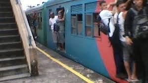Resultado de imagem para trem vila inhomirim