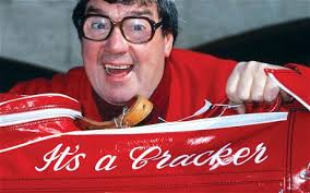 Frank Carson: Northern Irish comedian dies, aged 85 - Telegraph via Relatably.com