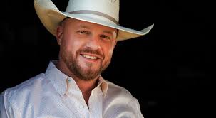 “I’m Chopped Liver Around My House” – Cody Johnson Jokes About His New Son Still Being A Mama’s Boy