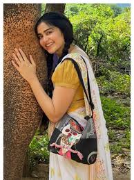 How Mumbai Street Foods Won Over Adah Sharma in the Land of Spices – A Kerala Story