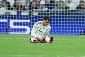 Las molestias de Asencio se quedan en “un susto” y alivia a Xabi Alonso