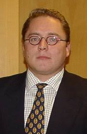 Timo Kuusisto valdes på Jaros årsmöte till föreningens ordförande för 2003. - timo_kuusisto_port