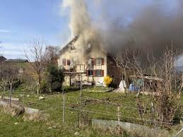 Benken: Brand eines Einfamilienhauses