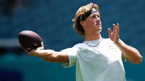 New QB Rankings Pump the Brakes on Jaxson Dart Hysteria