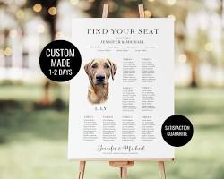 wedding seating chart with a pet's photoの画像