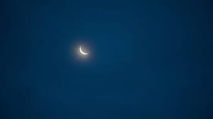 Qual a fase da Lua hoje? Entenda a mecânica espacial do ciclo lunar e como se preparar para o recomeço que a Lua Nova traz nesta sexta (11)