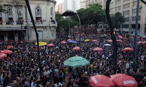 Ligas de blocos de BH questionam megashows no carnaval