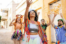Ministério das Mulheres e PRF firmam parceria contra assédio no Carnaval