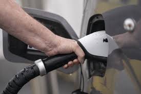 edwin poots stormont ev charging
