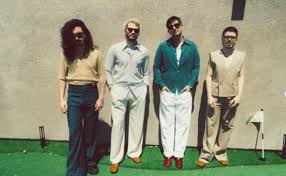 Morat cierra segundo día de Coachella con broche de oro e invitada especial; la banda debuta en el festival tras 11 años de carrera