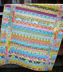 Résultat de recherche d'images pour "jelly roll strip quilt pattern"