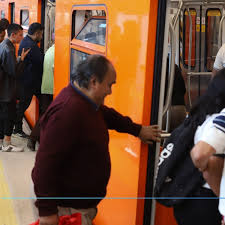 ¿Qué pasa en el Metro CDMX, HOY 18 de noviembre 2025? Retrasos en la Línea B y 7