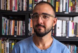 Raphael Montes: O Mestre do Suspense Que Conquistou o Brasil! 😱