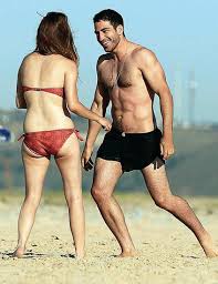 images?q=tbn:ANd9GcS3VyMpqnxAzZcGRZ-csKENEQQmlu5QjVurLKQJgI9En7AZT1dh