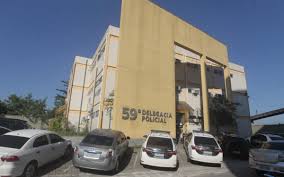 Falso veterinário é preso durante cirurgia em gato na Baixada