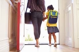 Ook in Brabant houden ouders hun kinderen vaker van school om eerder op vakantie te gaan: kans op waarschuwing of geldboete