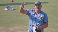 ‘We try not to focus too much on history’
