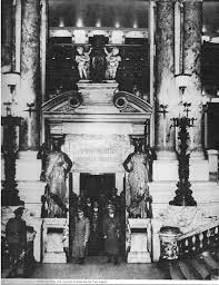 Image result for hitler at napoleon's tomb