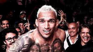 Do Bronx encara Holloway em luta com trocação franca no UFC 326
