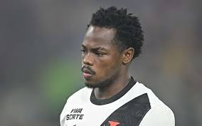 Esposa de Andrés Gómez, do Vasco, desabafa após classificação sobre o Fluminense