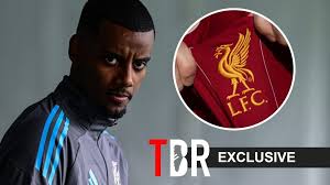 ¡Bomba en la Premier! ¿Liverpool Rompe Récord por Estrella del Newcastle? - Imagen principal del artículo