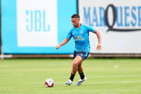 Elenco se reapresenta e treina para decisão em Caxias