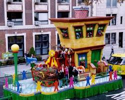 Sesame Street float in Macy's Thanksgiving Day Parade