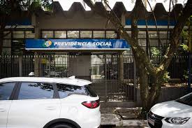 Aposentadorias e pensões chegam a 13,8% da população enquanto Brasil envelhece