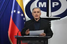 Fiscal General de Venezuela denuncia a Bukele como jefe de maras