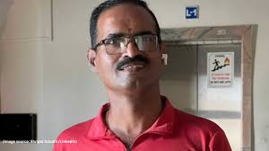 Disabled Zomato delivery partner goes the extra mile to return a missing order, wins hearts