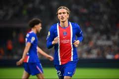 Luis Enrique fait tourner avec le PSG : première titularisation pour Godts contre Le Mans, Digne aligné et Doué sur le banc — L'Équipe