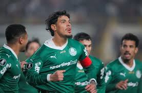 Gustavo G&oacute;mez celebra un gol con la camiseta del Palmeiras en la Libertadores