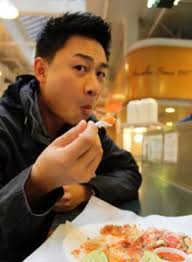 Michael Lin – Culinary Connoisseur and Tour Guide - lin.michael2-220x300