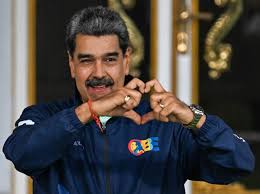 Preso nos EUA, Maduro diz que acolhe 'qualquer caminho para o diálogo' na Venezuela