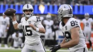 Raiders Name Starting Quarterback vs. Chiefs