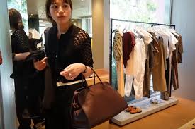 女性セブンプラス - News update