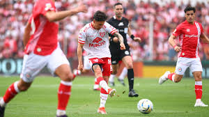 ¡Tabla al Rojo Vivo! ¿Quién Lidera el Clausura 2025 en Paraguay? - Imagen principal del artículo