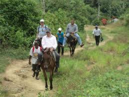 Resultado de imagen para fotos de campesinos de yamasa trabajando