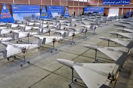Irã acelera produção de drones e reconstrução de base industrial militar durante trégua, aponta rede americana