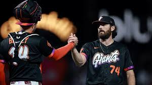 Roupp's gem, bullpen lift Giants past Dodgers in opener