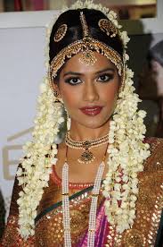 Lakme Salon - Tamil Bride Look. We can&#39;t wait to see the look book with all eight looks from across India. - Lakme-Salon-Tamil-Bride-Look