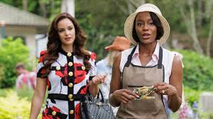 This 'irresistibly twisty' 13-part crime drama is available to binge on ITVX