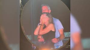 CEO de Astronomer Expuesto en Concierto de Coldplay: ¿Romance en la Mira?