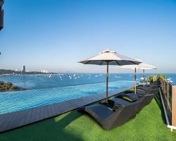 Image of Hilton Pattaya rooftop pool