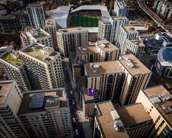 Brentford v Crystal Palace, Leeds v Brighton: Premier League clockwatch – live
